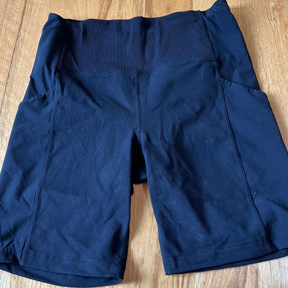Athleta bike shorts